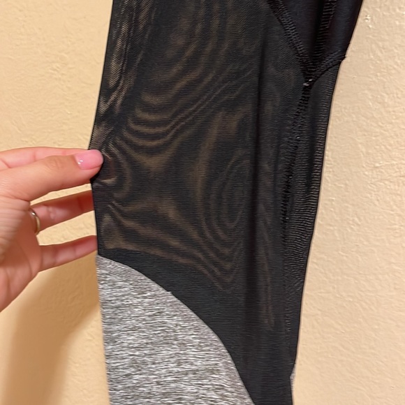 Nike Leggings - Picture 3 of 6